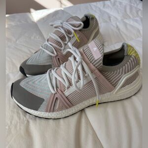 Adidas Stella McCartney Women's Maeve, Gray and blue knit Athletic Shoes